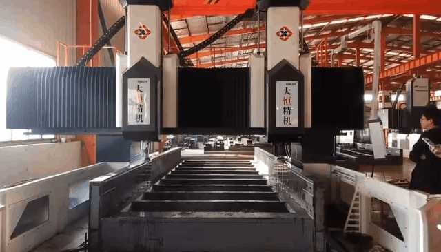 使用雙頭銑床執(zhí)行加工時(shí)需要注意哪些問(wèn)題