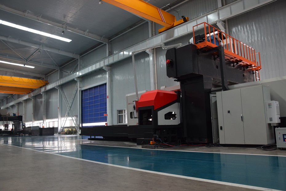 大型數控龍門銑床.jpg 大型數控龍門銑床.jpg